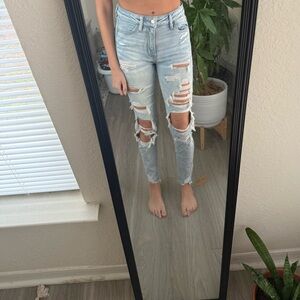American Eagle Distressed skinny jeans